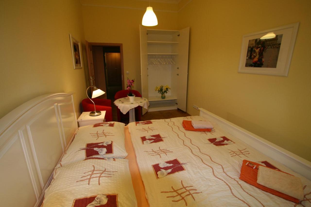 Apartment No. 12 Trziste 29 Karlovy Vary Exterior foto